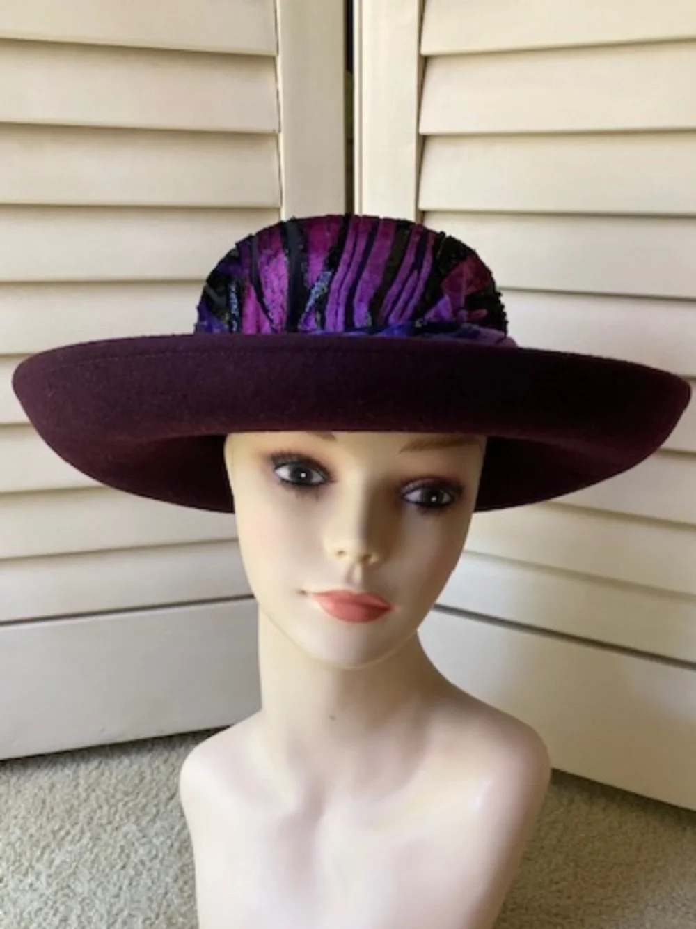 Wool Felt Hat - Picture 9 of 15